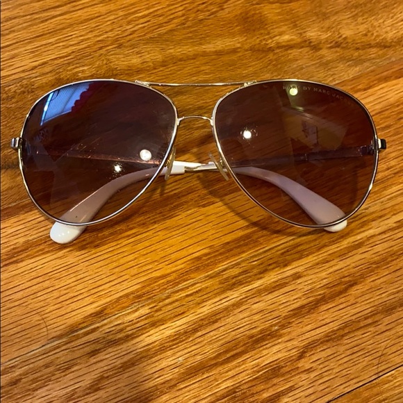 Marc by Marc Jacobs white aviators - Picture 1 of 4